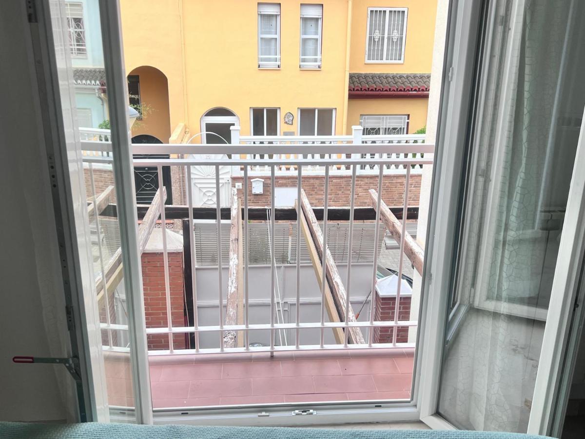 Appartement Casa Ideal Familias Y Grupos Con Balcones Exterior Soleada Patios Cerca Alhambra, Sierra Nevada, Rio Genil, Lancha Del Genil, Parque Llano Y Reloj Del Sol Con Barbacoas, Campo De Futbol, Circuito Gimnasia à Grenade Extérieur photo