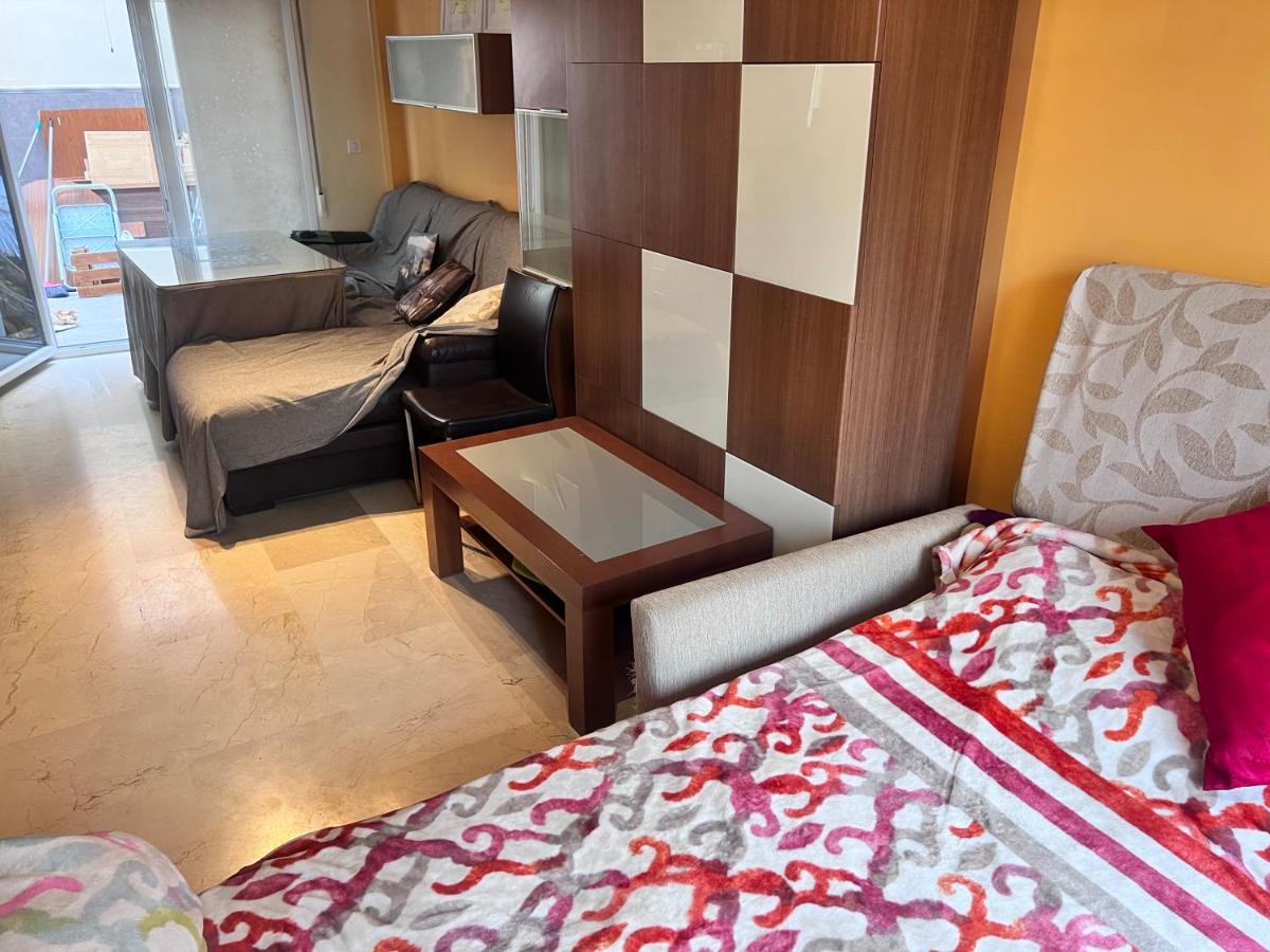 Appartement Casa Ideal Familias Y Grupos Con Balcones Exterior Soleada Patios Cerca Alhambra, Sierra Nevada, Rio Genil, Lancha Del Genil, Parque Llano Y Reloj Del Sol Con Barbacoas, Campo De Futbol, Circuito Gimnasia à Grenade Extérieur photo
