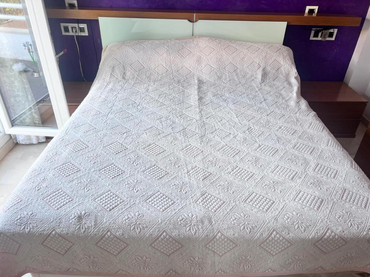 Appartement Casa Ideal Familias Y Grupos Con Balcones Exterior Soleada Patios Cerca Alhambra, Sierra Nevada, Rio Genil, Lancha Del Genil, Parque Llano Y Reloj Del Sol Con Barbacoas, Campo De Futbol, Circuito Gimnasia à Grenade Extérieur photo
